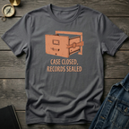 Case closed T‑Shirt