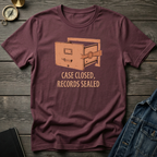 Case closed T‑Shirt