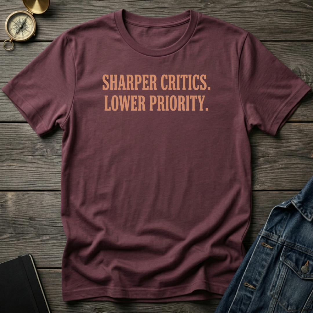 Sharper critics T‑Shirt