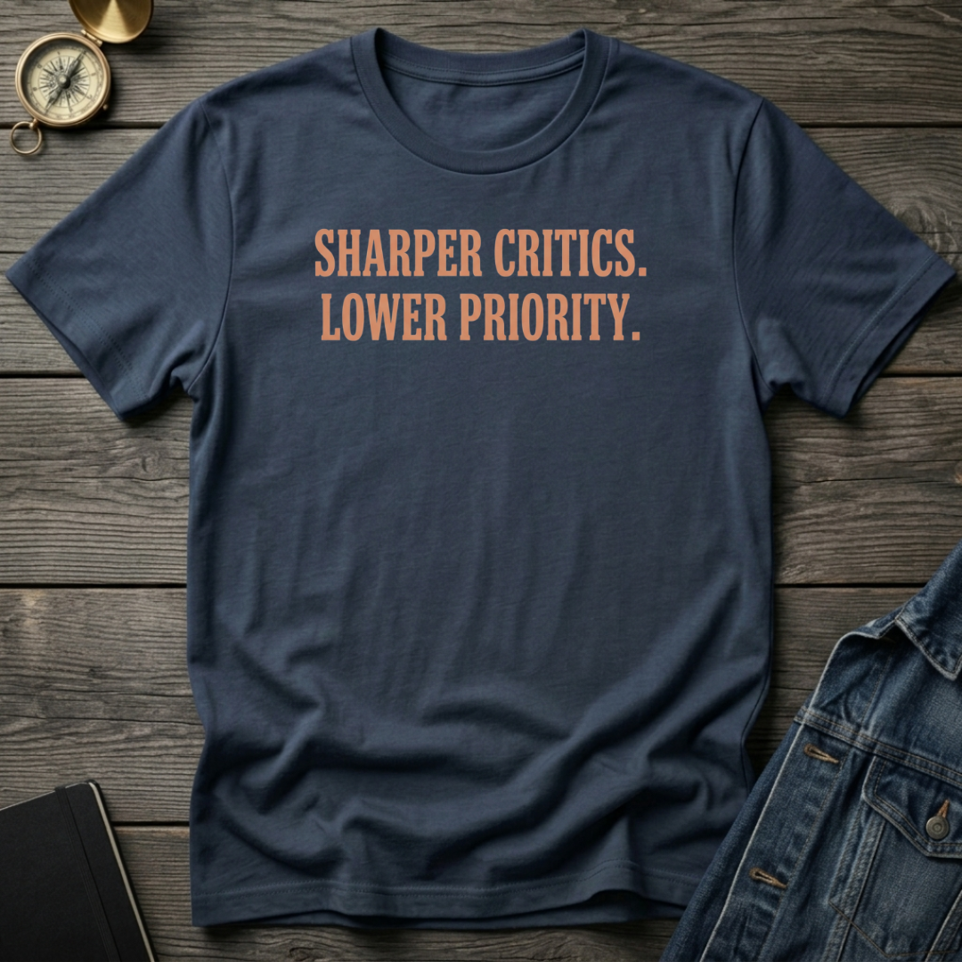 Sharper critics T‑Shirt