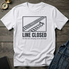 Line closed T‑Shirt